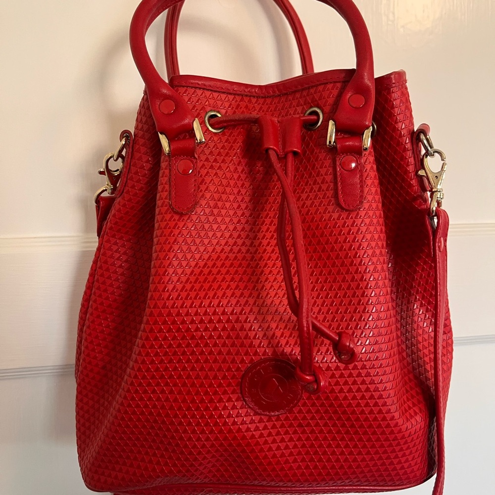 Vintage Liz Claiborne signature red drawstring bucket - Picture 2 of 9